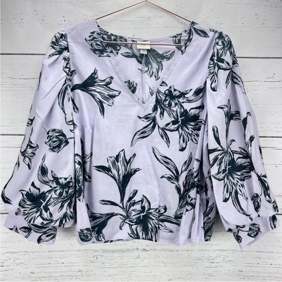 A new day Bishop Sleeve Blouse - Picture 3 of 10